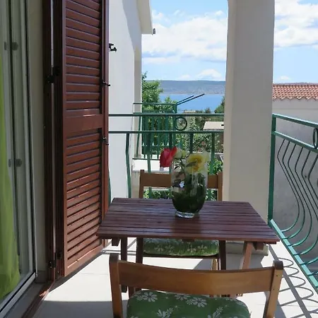 Lumbrela * Starigrad Paklenica
